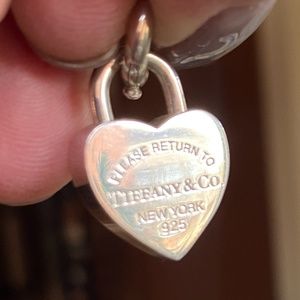 Return to Tiffany Heart Lock Charm